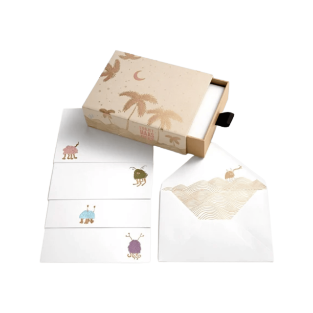 CAJA HAAS CON SET DE 12 TARJETAS CON SOBRE